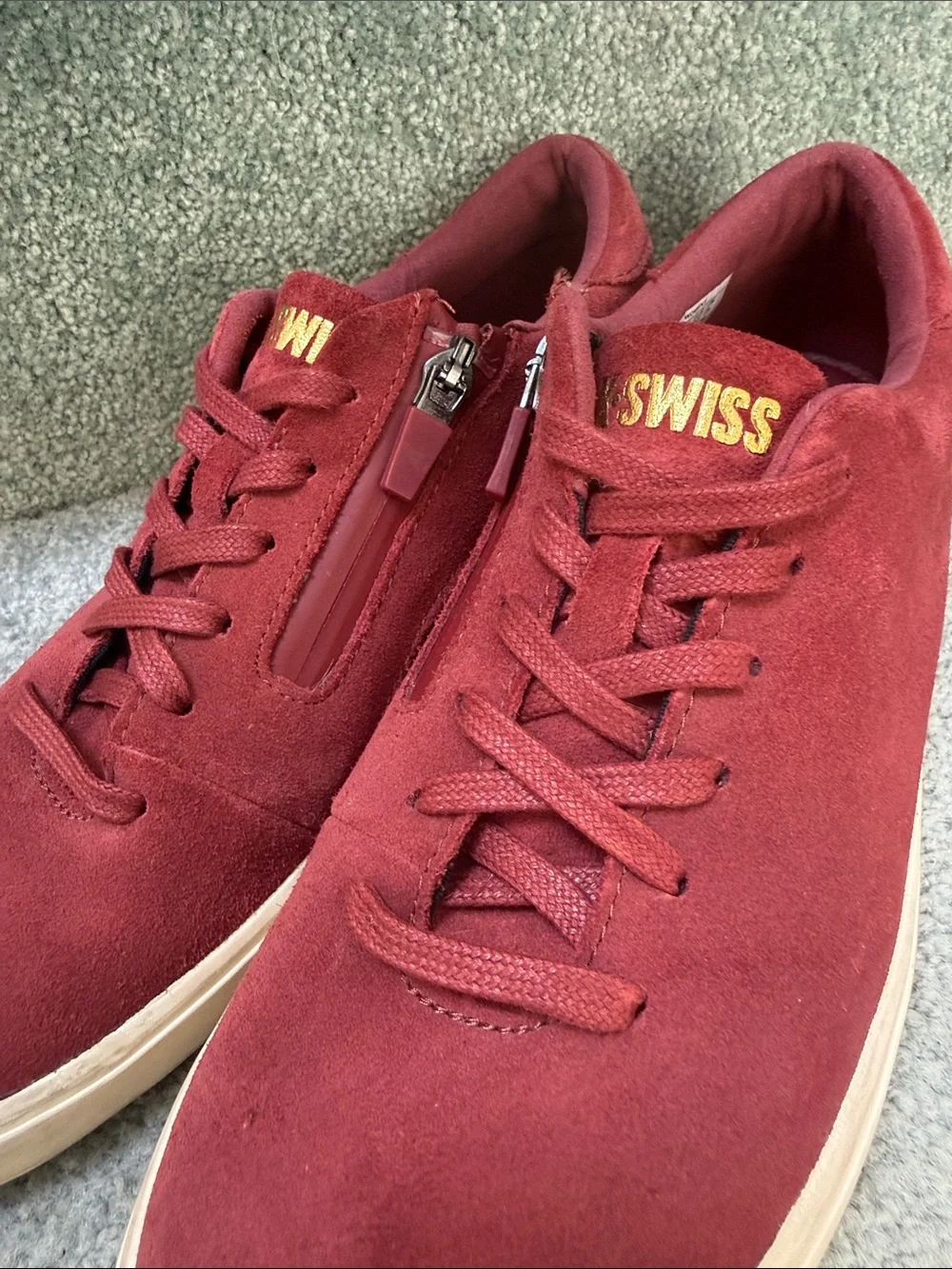 K-Swiss Low-Top Start-Up Maroon Suede Sneakers
